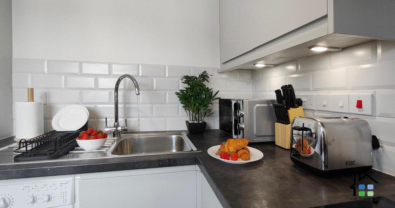 Cambridge Stays Central Apart Hotel 1Br Flats-Easy Walk To City Centre-Parking 외부 사진